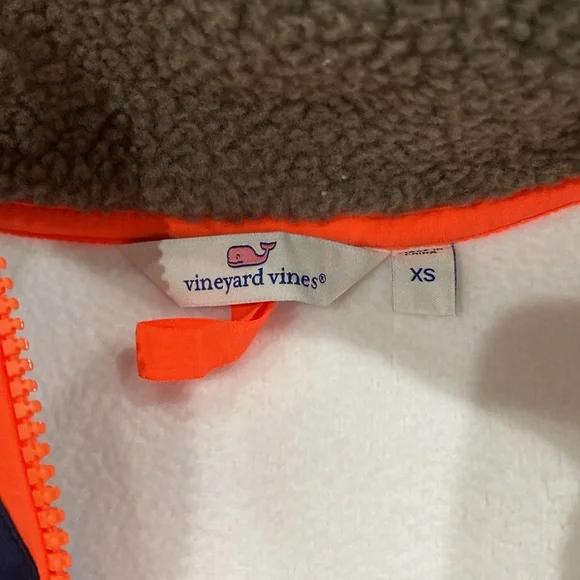 Vineyard Vines Colorblock Sherpa Zip Sweater - Picture 6 of 7